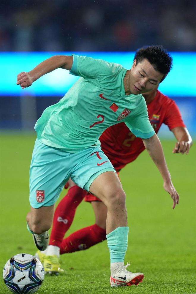 中国球员加入亚洲明星队备战常规赛