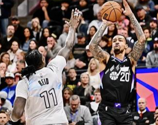 激烈对决,双方都渴望取得胜利 激烈对决,双方都渴望取得胜利