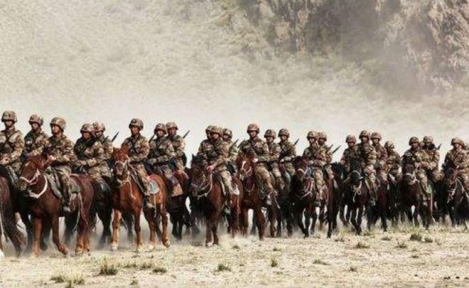 FB体育娱乐-艾因霍芬咸美顿备战关键战役，冲刺淘汰赛的简单介绍