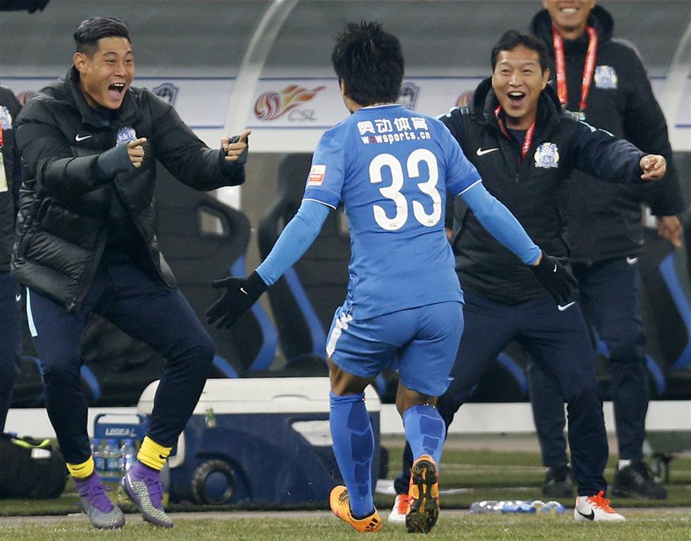 广州德比战火爆上演,恒大客场擒富力夺胜的简单介绍 广州德比战火爆上演,恒大客场擒富力夺胜的简单介绍