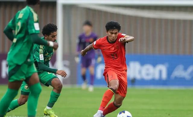 包含中国国家队逆袭成功挺进下一轮的词条