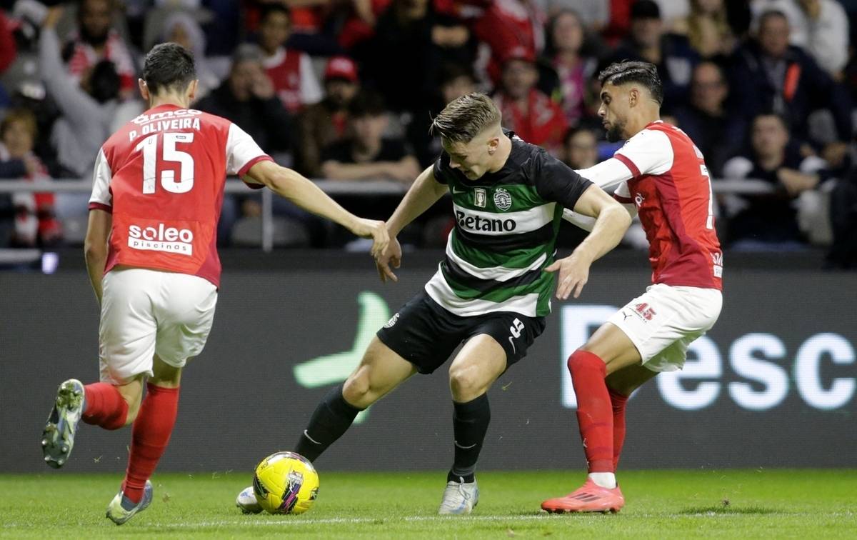 霍芬海姆客场落败，遭遇胜利荒