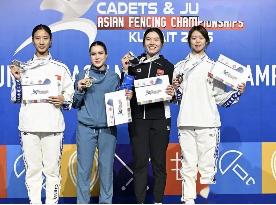 波兰击剑选手出类拔萃，登上领奖台的简单介绍