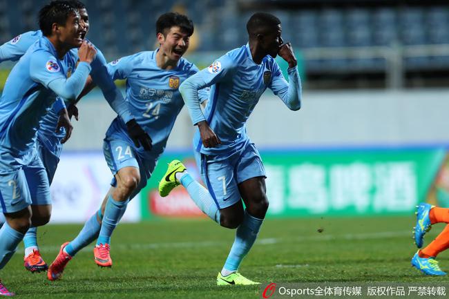 塞内加尔球队犀利反击绝杀对手