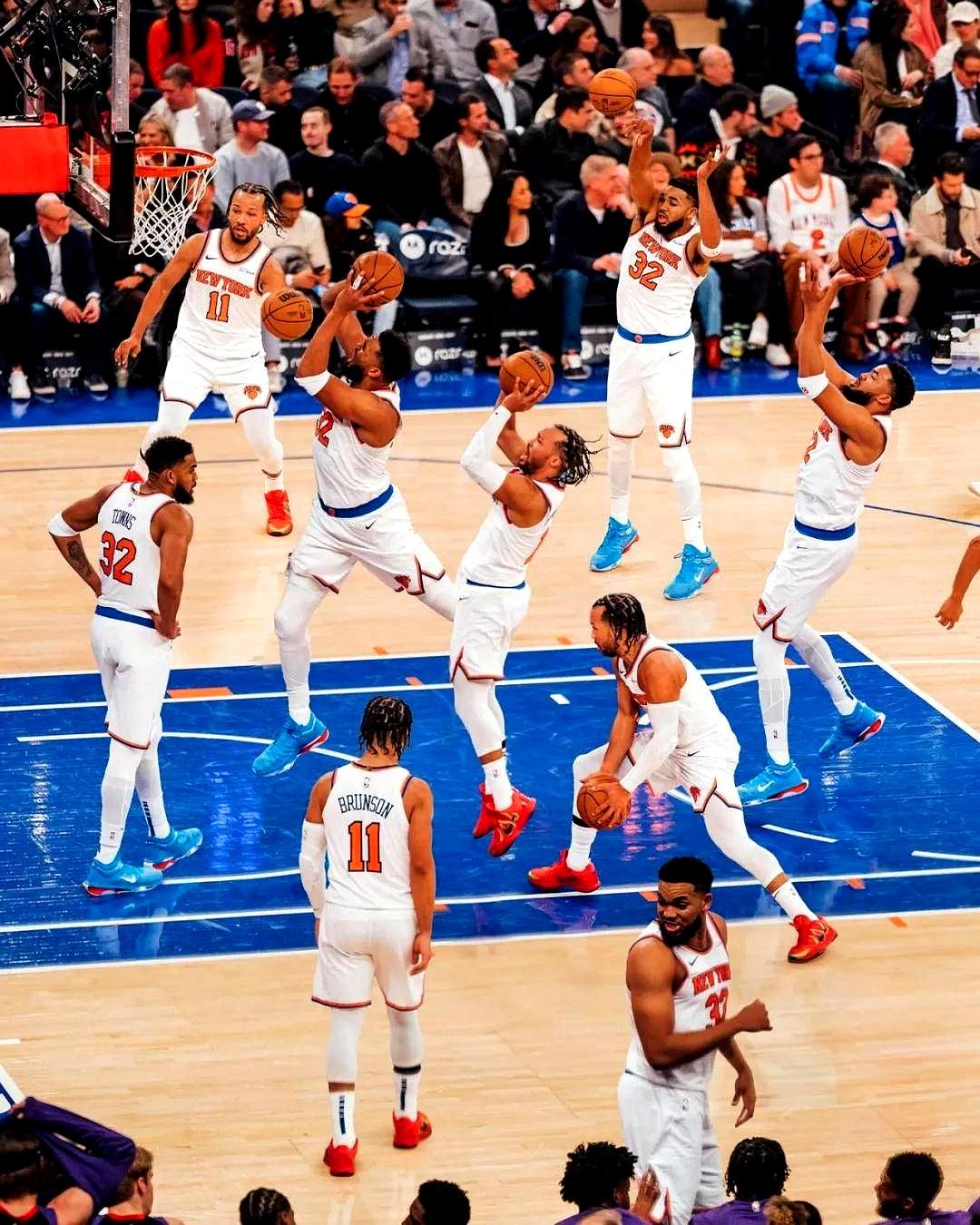 尼克斯队全队积极拼搏，终场险胜对手