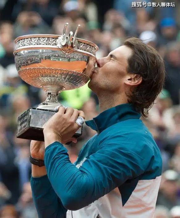 巴黎勇往直前冲锋，欧冠冠军之路