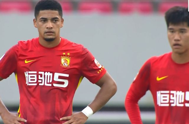 卡昂豪取连胜，升班马实力有目共睹