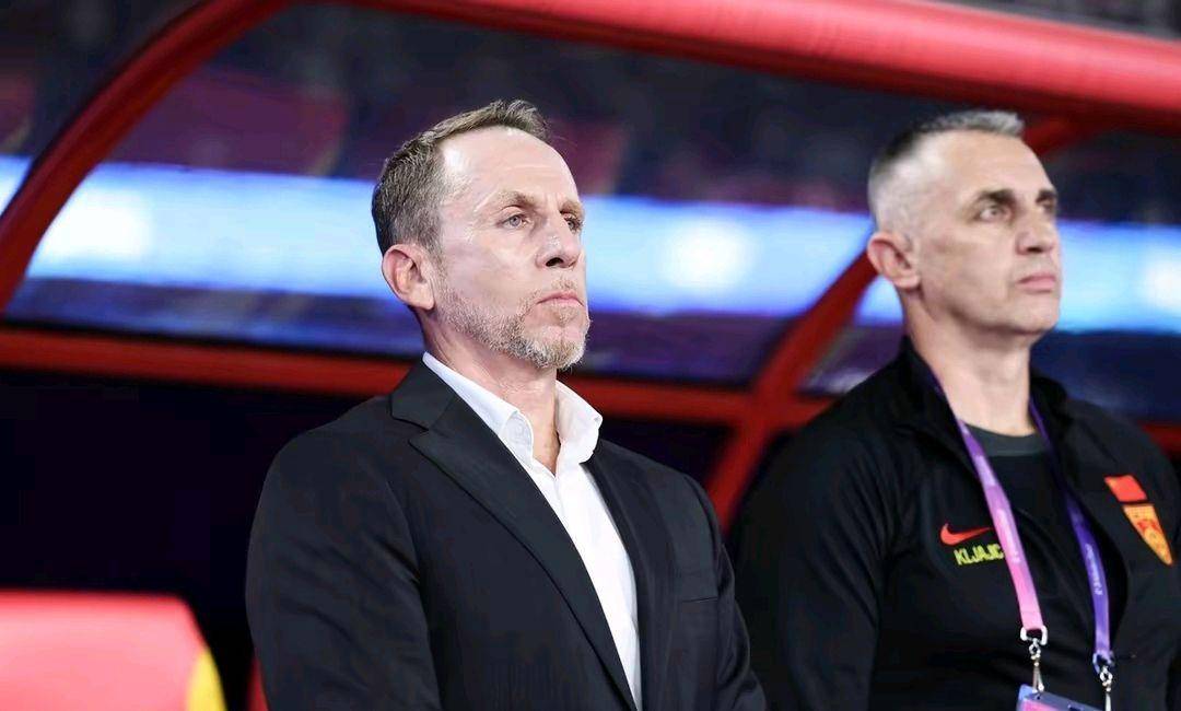 史特加尔特球队备战关键比赛 史特加尔特球队备战关键比赛