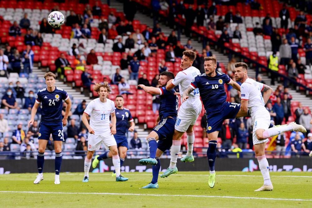 尼斯防线坚固,主场逼平对手 尼斯防线坚固,主场逼平对手