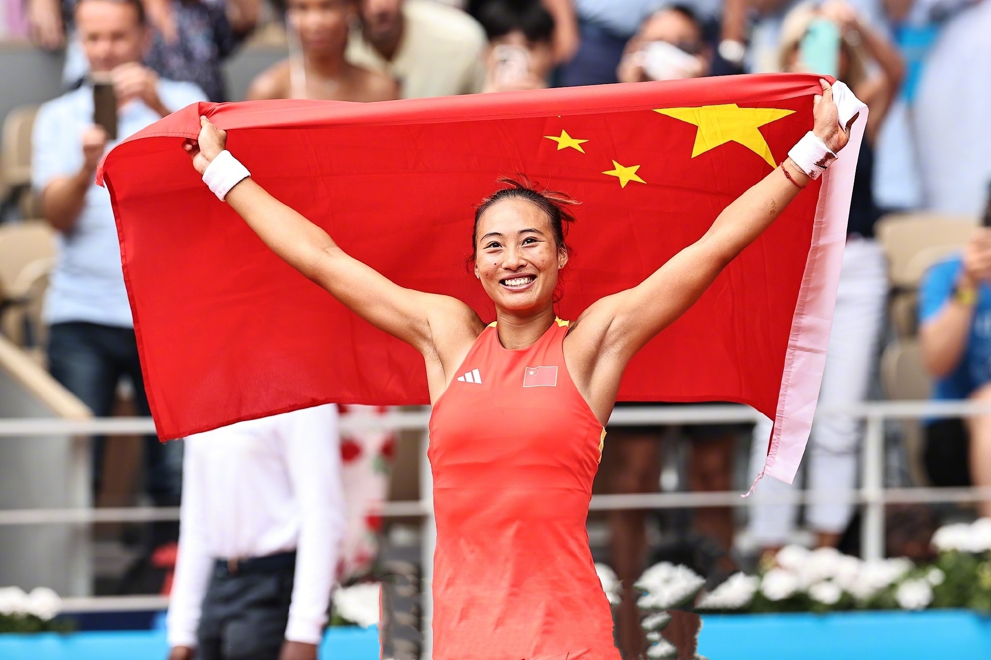 全力以赴！中国运动员以最佳状态出战，获得佳绩！