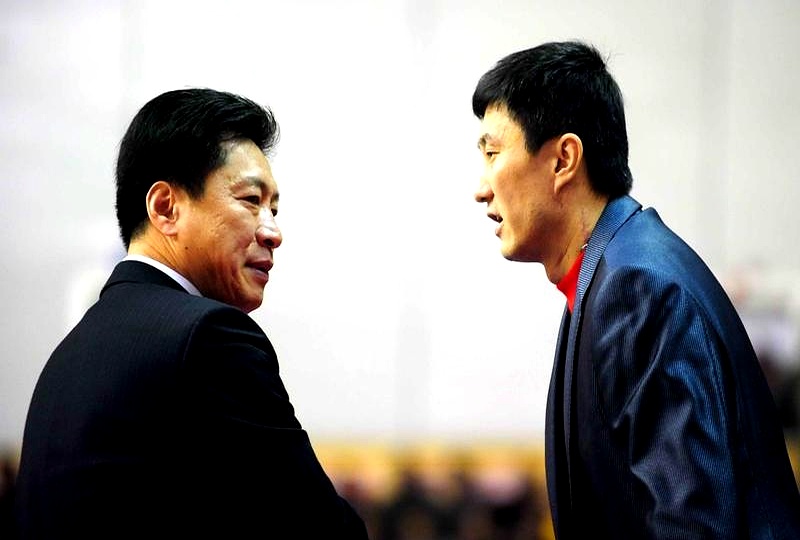 FB体育官方网站-球员在比赛中的出色表现赢得了教练和队友的尊敬