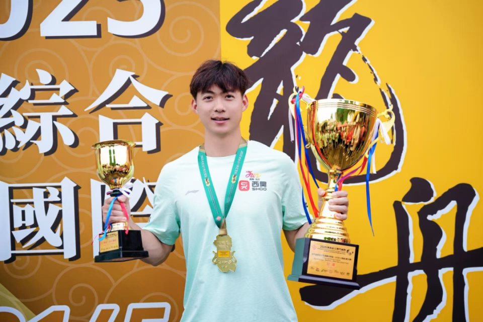 体育健儿再超水准,斩获金牌 体育健儿再超水准,斩获金牌