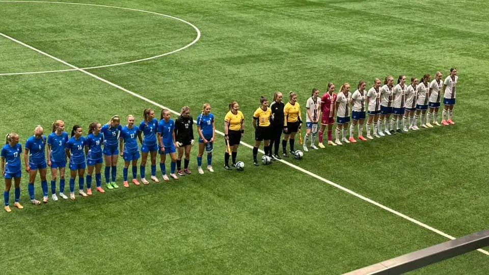 冰岛女足惊险过关，成功跻身半决赛