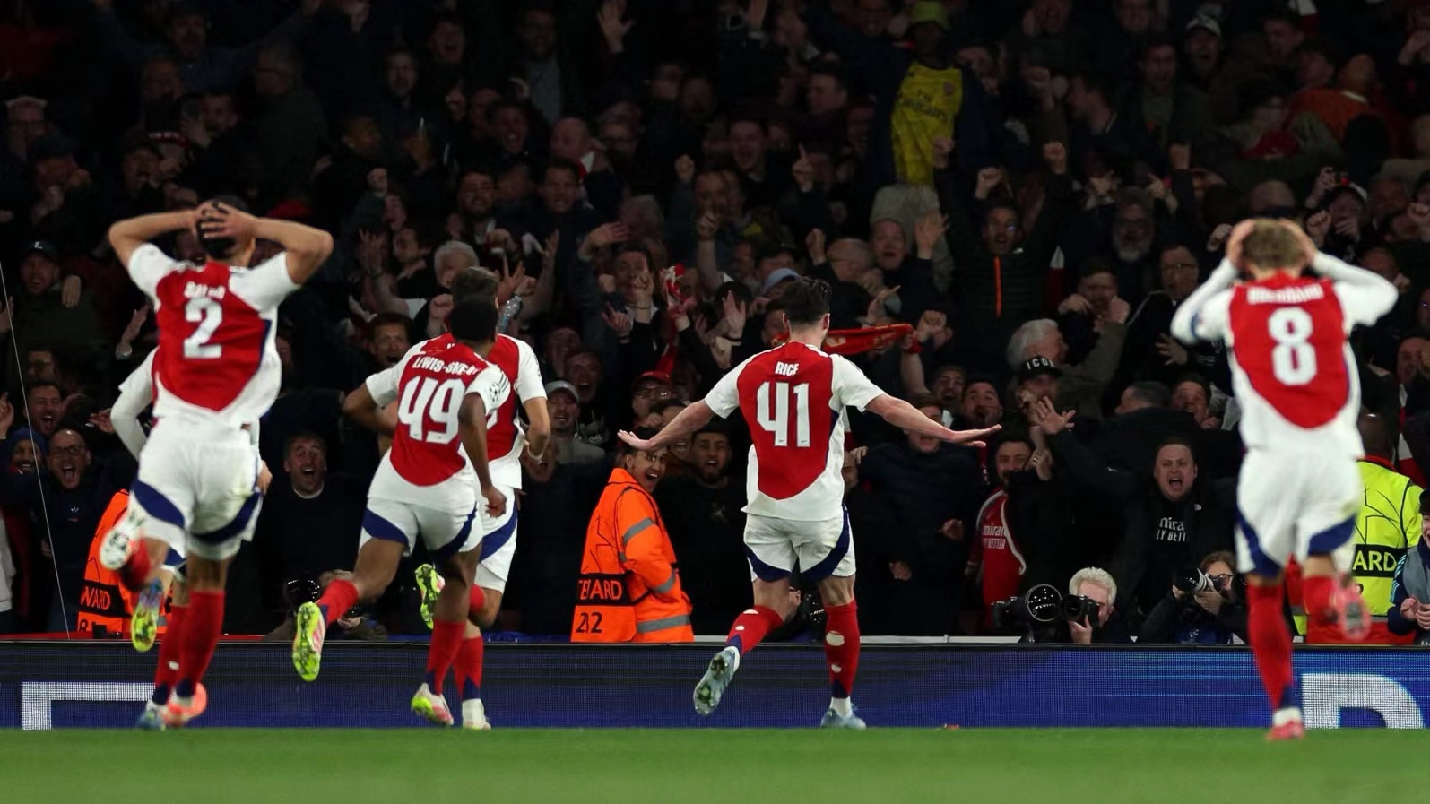 瓦伦西亚连战两役皆胜主场势不可挡