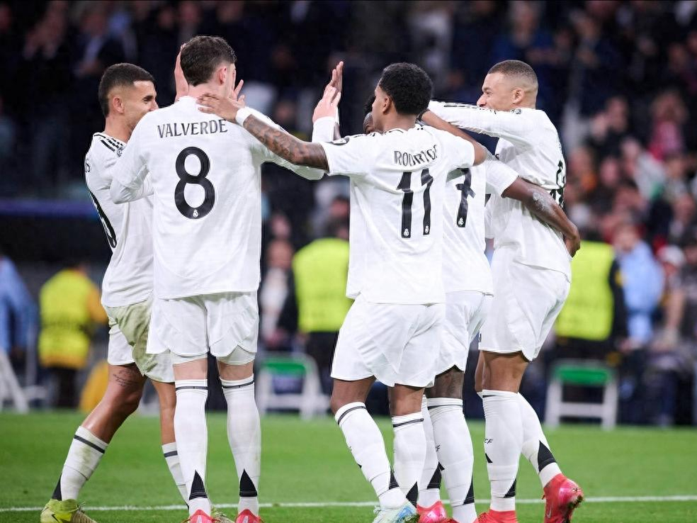 包含异军突起,实力球队闪耀欧冠赛场的词条 包含异军突起,实力球队闪耀欧冠赛场的词条