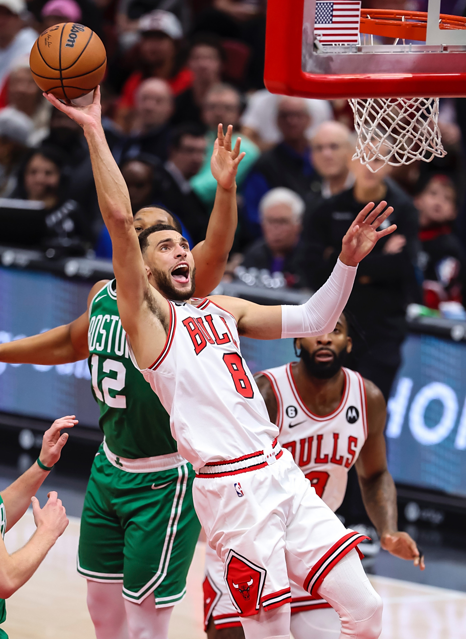 国王大胜公牛，三分球成关键