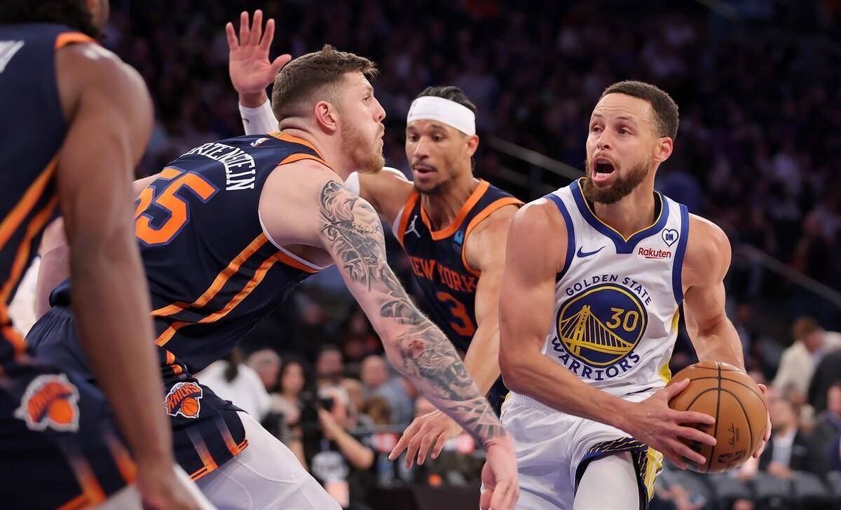 勇士客场击败猛龙，杨开启爆炸模式