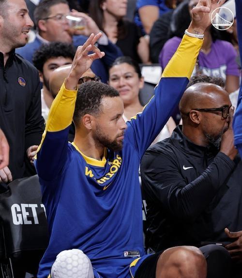 逆袭！勇士主场击败湖人保住季后赛希望