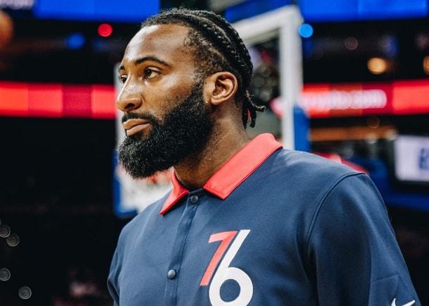 惊险!篮板王造反76人 惊险!篮板王造反76人