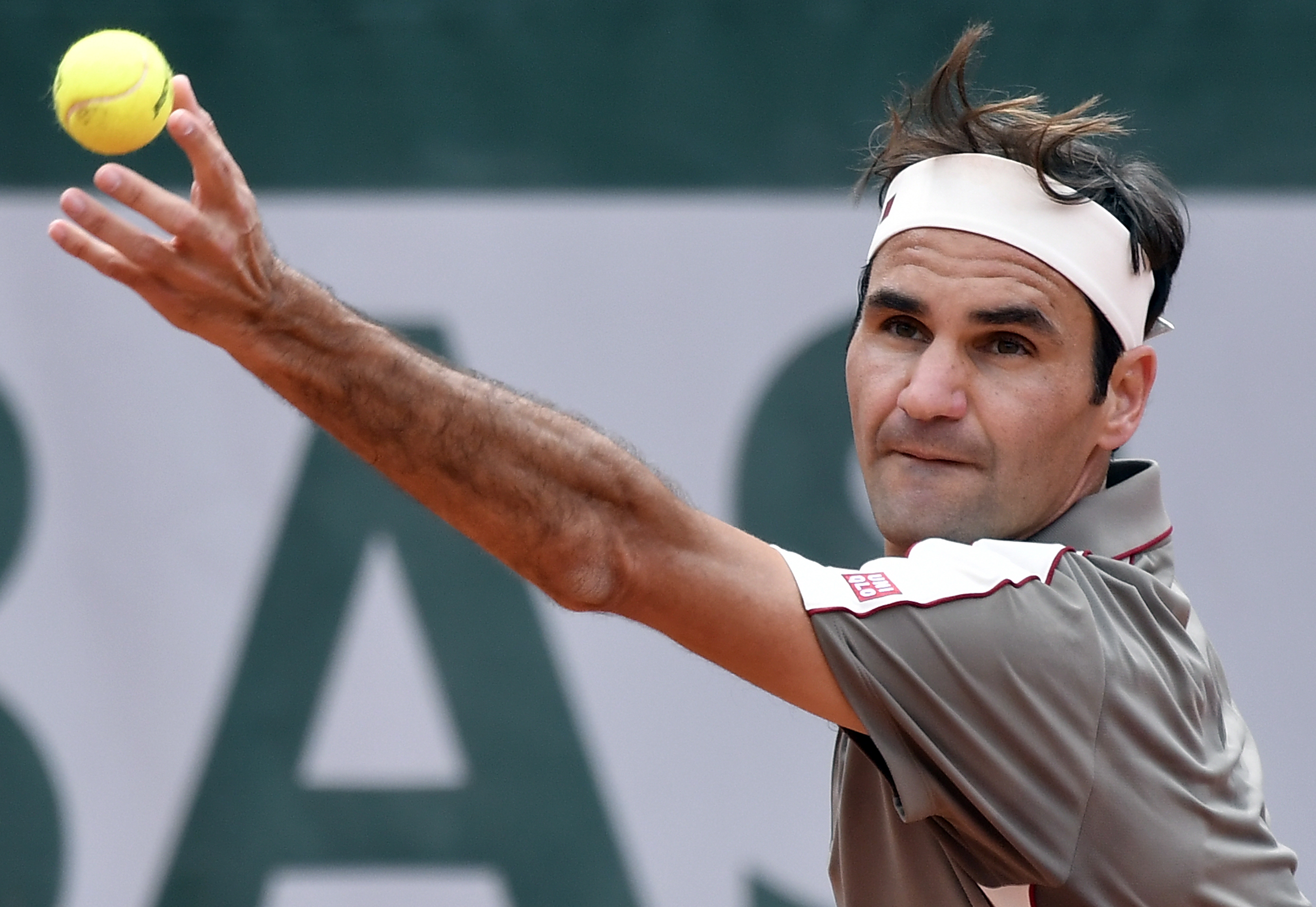 意大利网球队绝地反击西班牙网球队，费德勒爆发神勇