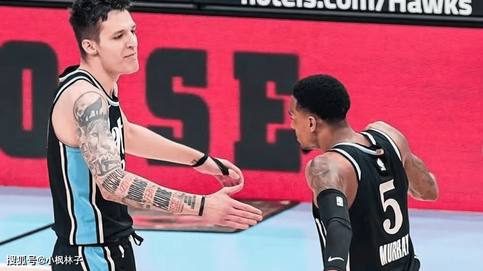 雄鹿轻取老鹰，高效比赛