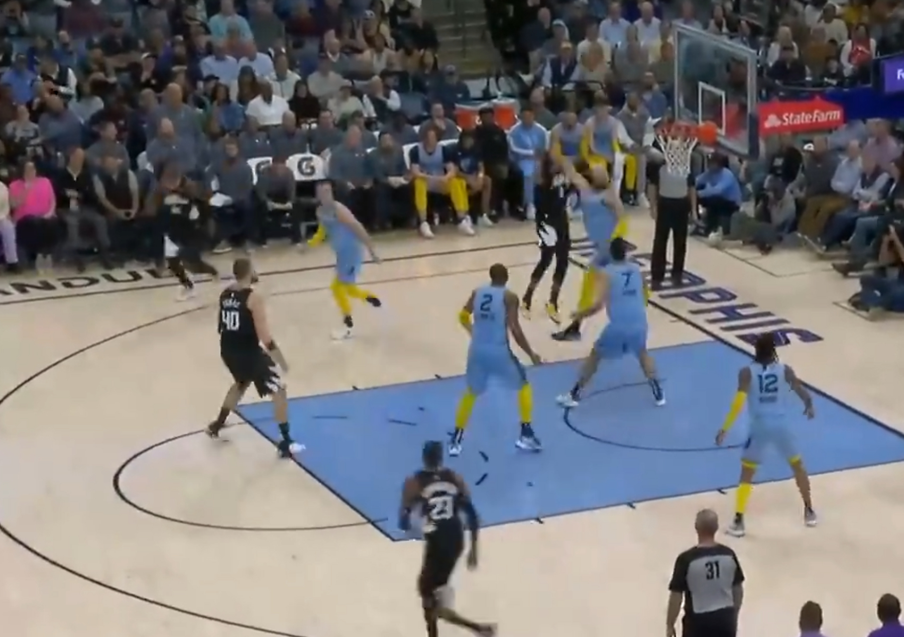 灰熊击败热火，乔治拿下全场最高得分